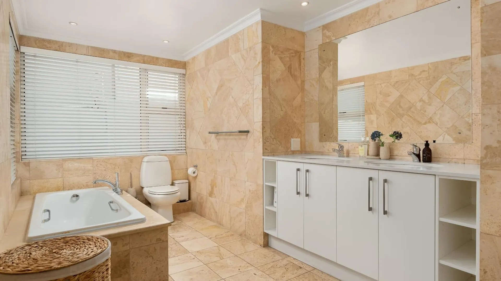 1 Victoria Road Unit 2 Apartment Cape Town South Africa