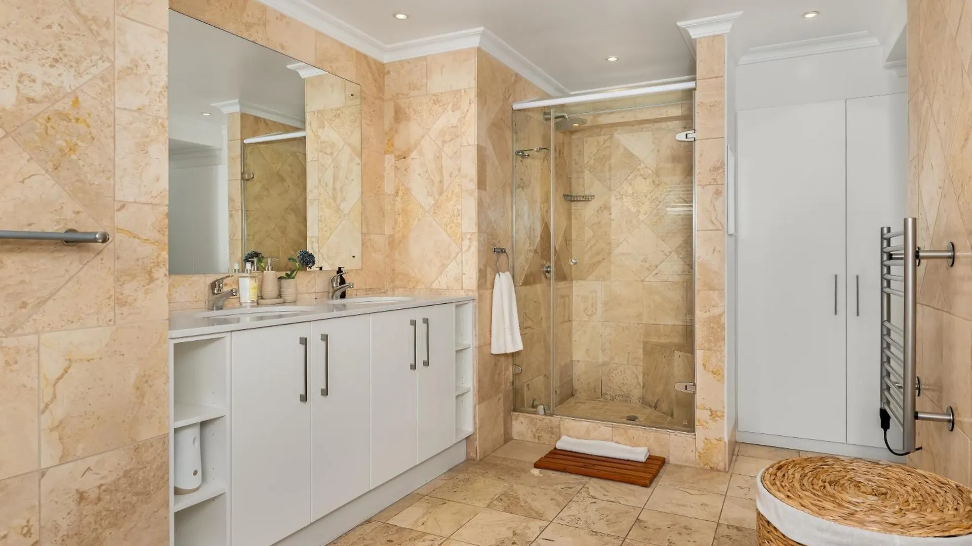 1 Victoria Road Unit 2 Apartment Cape Town